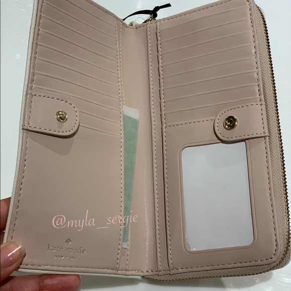Kate Spade Brigitta Large Cream Wallet Wristlet - Picture 7 of 7